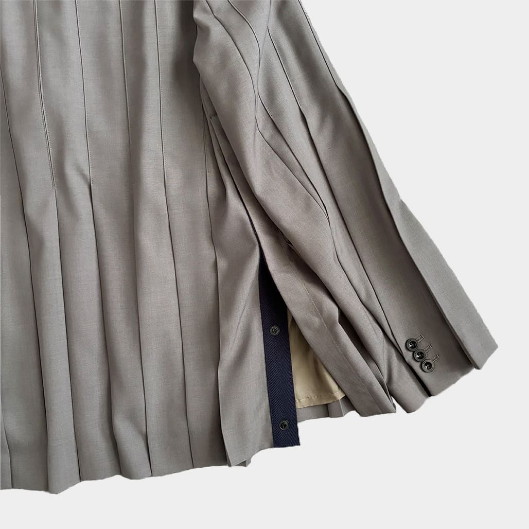 SACAI（サカイ）2023SS プリーツスーチングテーラードジャケット