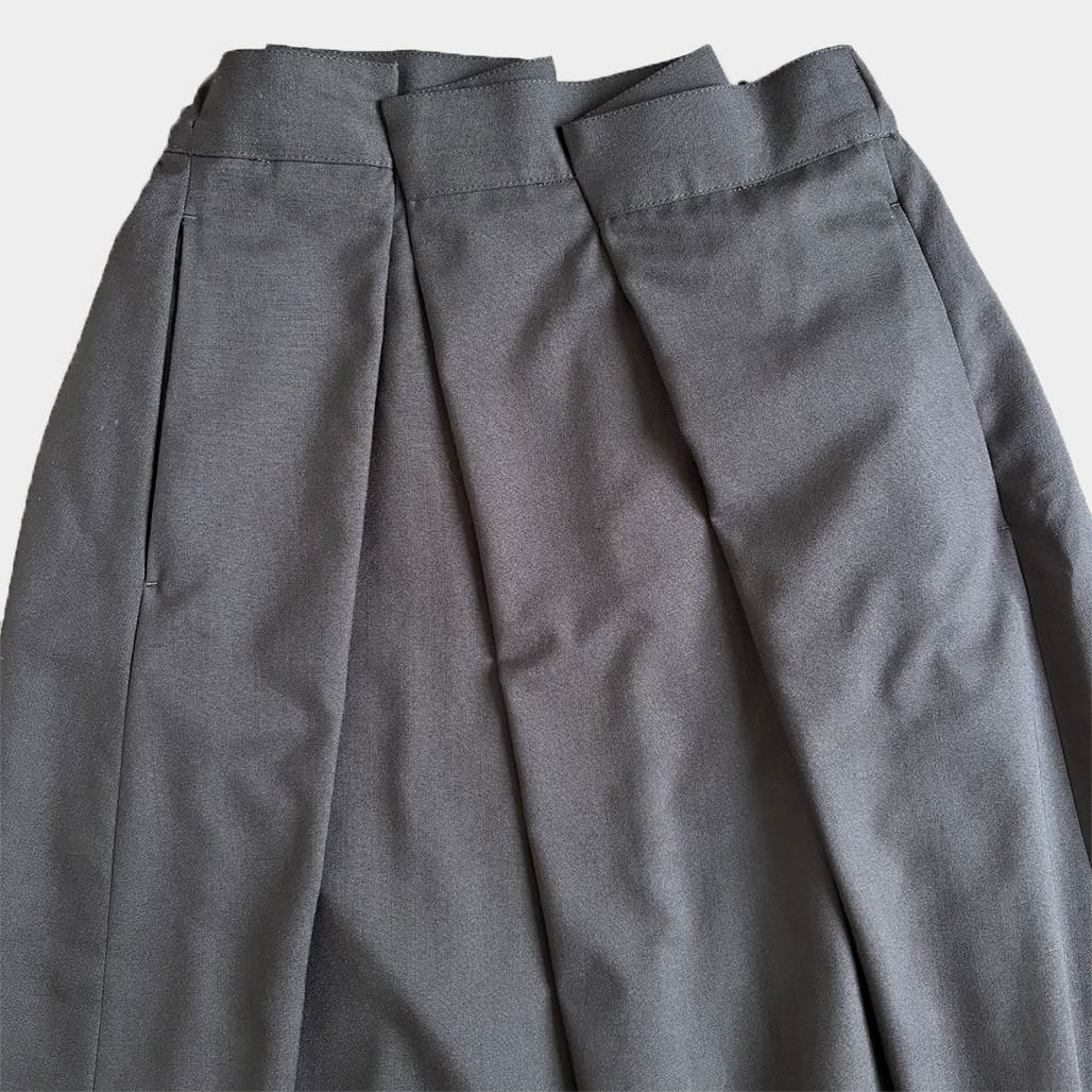 Nior Kei Ninomiya 2023 スカート noir kei ninomiya 2023ss 大人気のバルーンスカートが入荷しました 裾