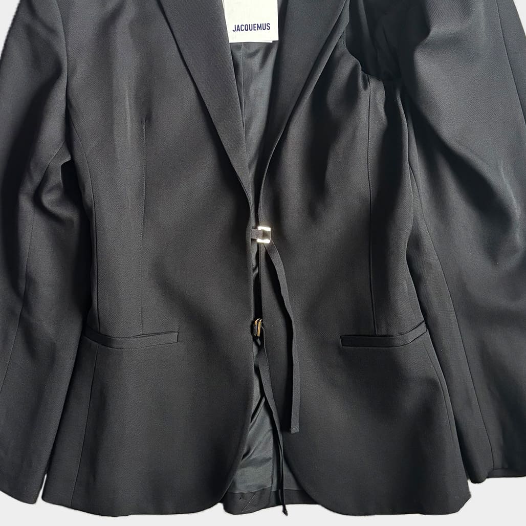 JACQUEMUS（ジャックムス）2023AW デザインテーラードジャケット